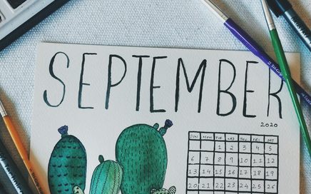 Photo of the word September in watercolor by Saundarya Srinivasan on Unsplash